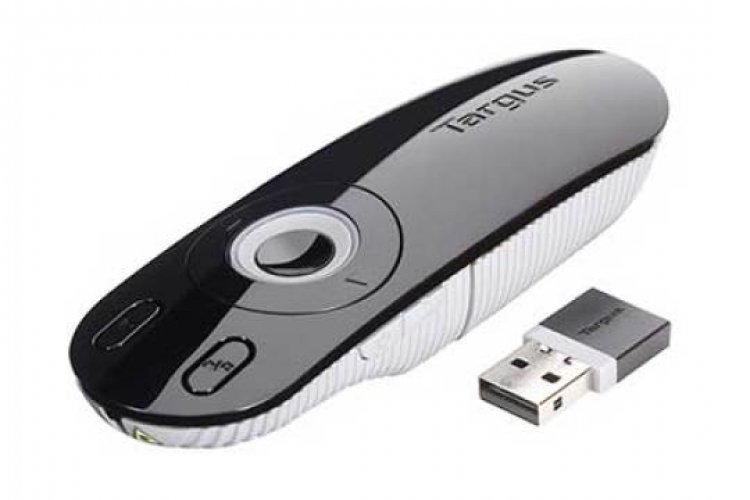 209053 Esityskaukosäädin Targus Presentation Remote on tyylikäs langaton USB-lähettimellä toimiva esityksien pitämiseen suunniteltu helppokäyttöinen kaukosäädin. Kaukosäädin on yhteensopiva Windows, Mac ja Netbook laitteissa.