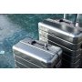 Matkalaukku RW Aluminium 24 hopea