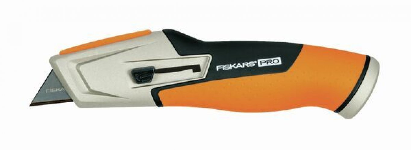Mattoveitsi Fiskars CarbonMax säädettävä