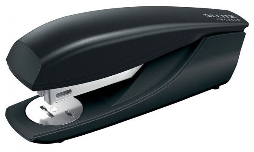 Nitoja Leitz Recycle musta 30ark hiilineutraali