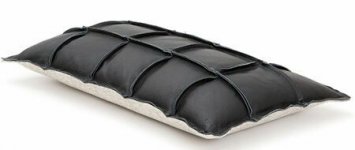 Sisustustyyny nahkainen musta Miiko