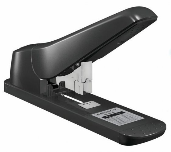 172140 Voimanitoja Rapesco AV-55 on musta laadukas ja kestävä ergonomisella kahvalla saatava nitoja 210 arkin nidontakapasiteetillä. Nitojalla on 15 vuoden takuu.